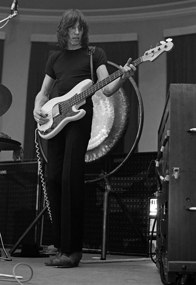 Roger Waters Giutar - OtherBrick