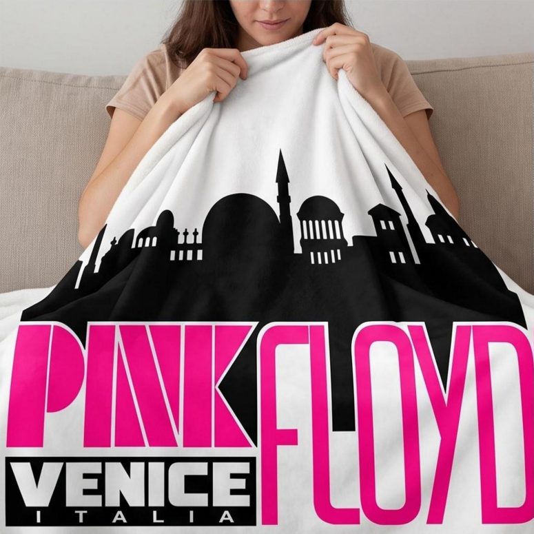Pink Floyd Velveteen Plush Blanket - Venice Italia 1965 Vintage Pink Floyd Velveteen Plush Blanket - Venice Italia 1965 Vintage